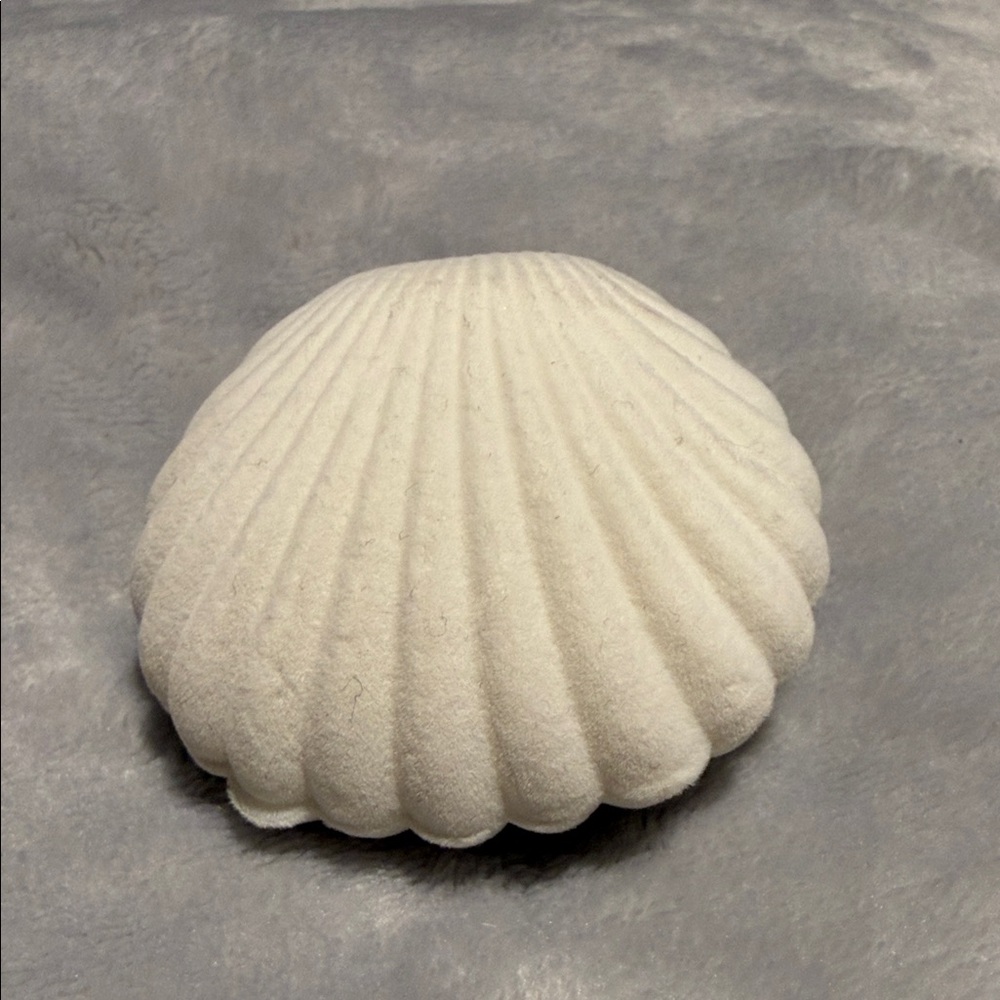 Shell Jewelry Box - Picture 2 of 6